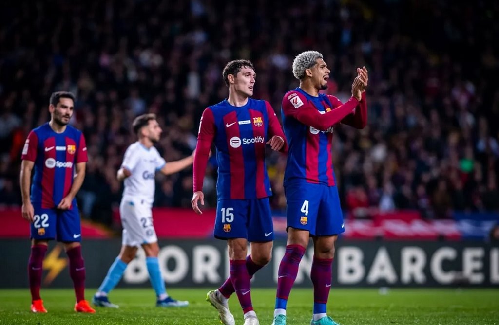 Phân tích lực lượng Valencia và Barca